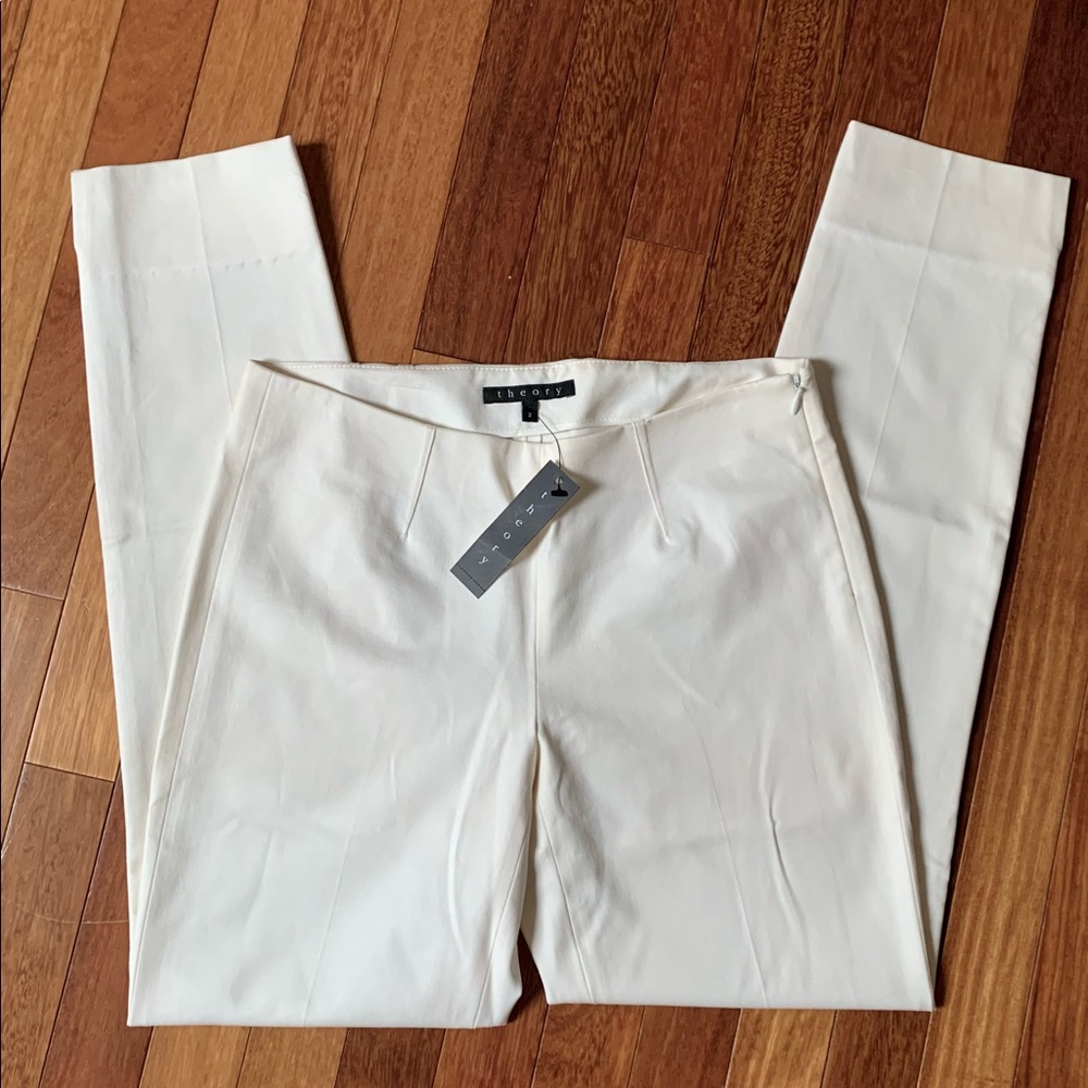 Theory NWT skinny pants cotton blend in off-white size 2